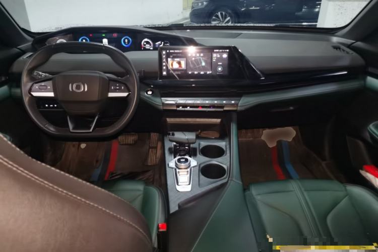 Used CHANGAN NEVO A06 2023 Advanced Model Center Console