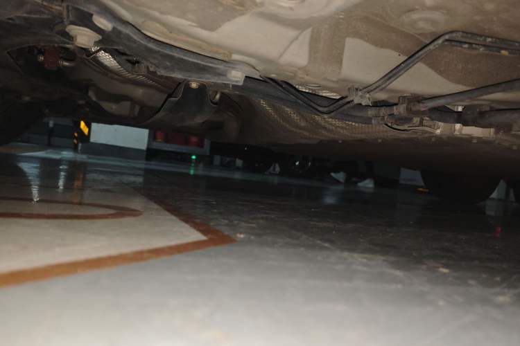 Used CHANGAN NEVO A06  Chassis Front Left