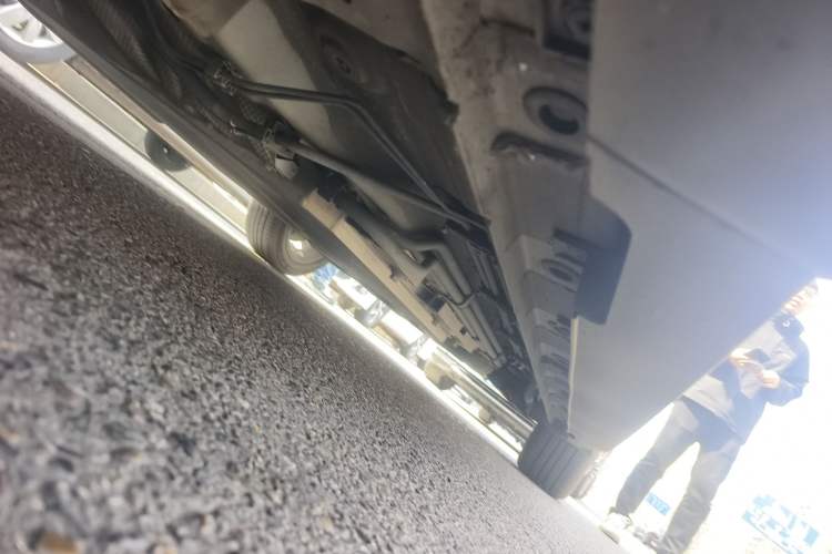 Used CHANGAN NEVO A06 2023 Base Model Chassis Front Left