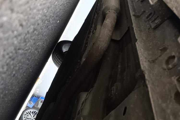 Used CHANGAN NEVO A06  Chassis Front Right