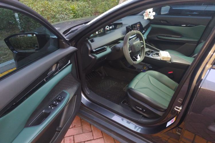 Used CHANGAN NEVO A06 2023 Base Model Driver Seat
