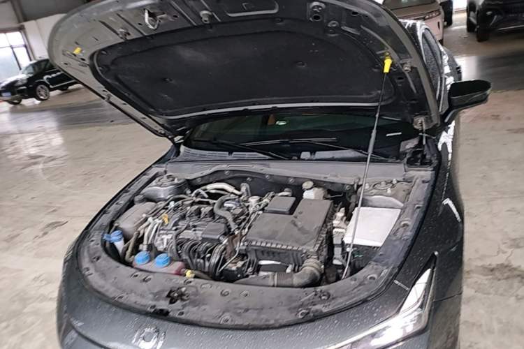 Used CHANGAN NEVO A06 2023 Base Model Engine Bay