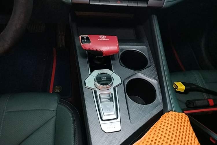 Used CHANGAN NEVO A06 2023 Base Model Gear Lever