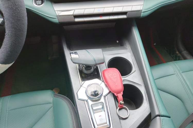 Used CHANGAN NEVO A06 2023 Base Model Gear Lever