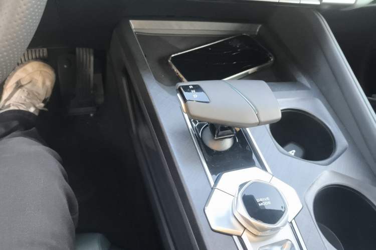 Used CHANGAN NEVO A06 2023 Base Model Gear Lever