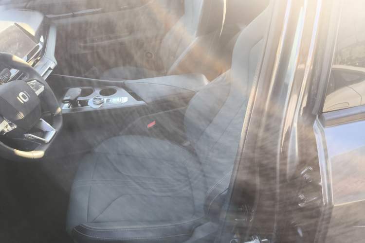 Used CHANGAN NEVO A06 2023 Base Model Left Front Seat