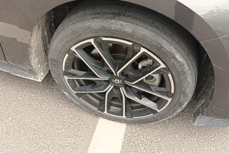 Used CHANGAN NEVO A06  Right Front Wheel Hub