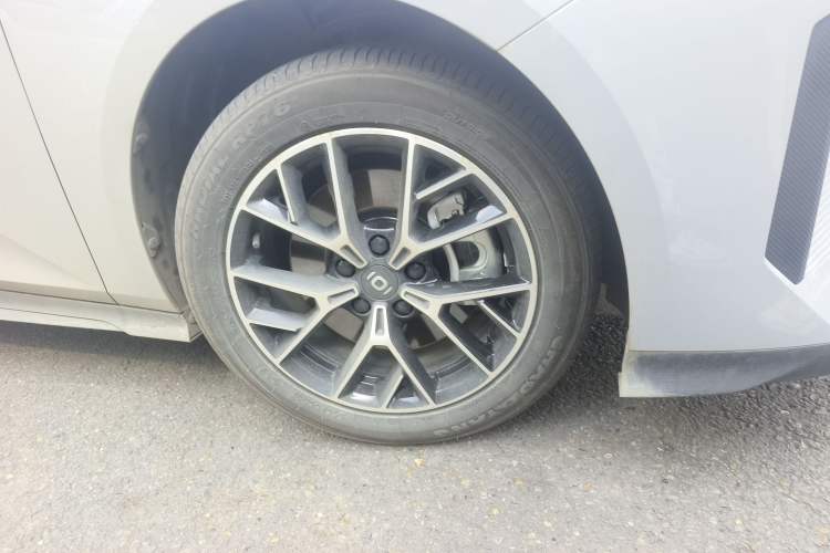 Used CHANGAN NEVO A06 2023 Base Model Right Front Wheel Hub