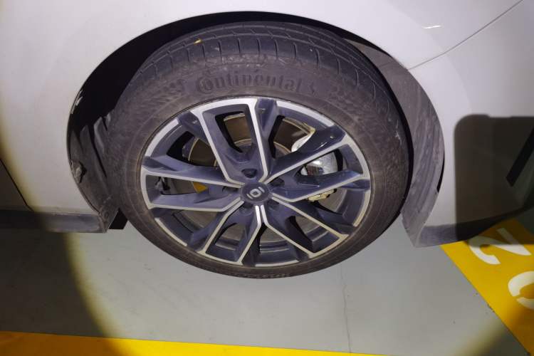 Used CHANGAN NEVO A06 2023 Supreme Model Right Front Wheel Hub