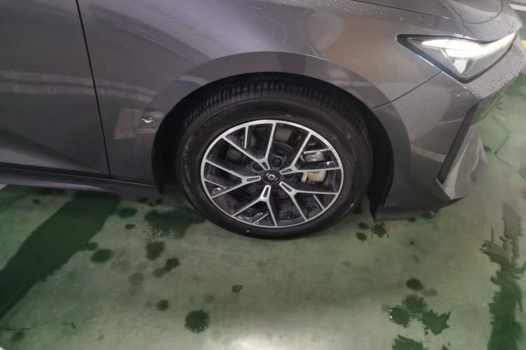 Used CHANGAN NEVO A06 2023 Advanced Model Right Front Wheel Hub