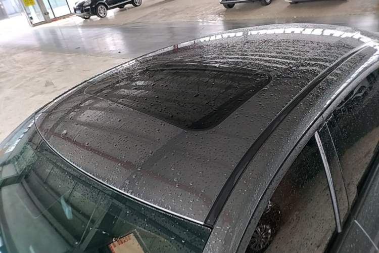 Used CHANGAN NEVO A06 2023 Base Model Roof