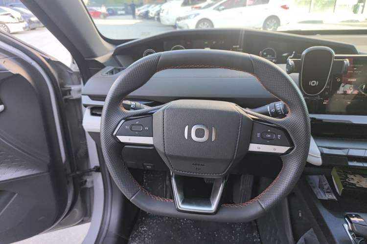 Used CHANGAN NEVO A06 2023 Base Model Steering Wheel