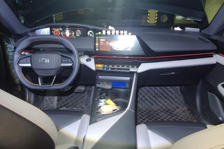Used CHANGAN NEVO A06 2023 Supreme Model Center Console