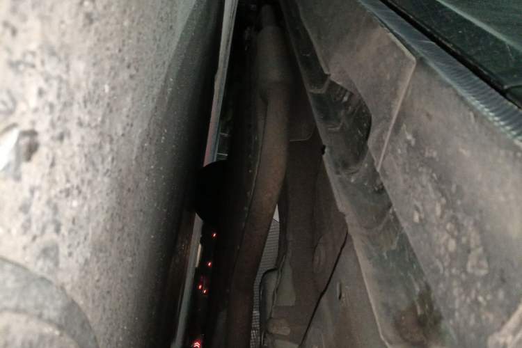 Used CHANGAN NEVO A06  Chassis Front Right