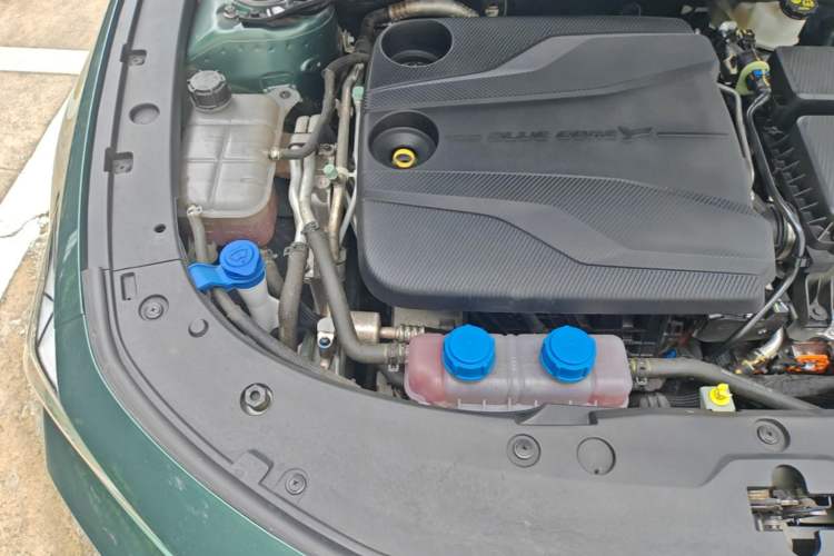 Used CHANGAN NEVO A06 2023 Supreme Model Engine Bay Right