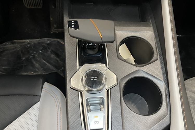 Used CHANGAN NEVO A06 2023 Supreme Model Interior 4