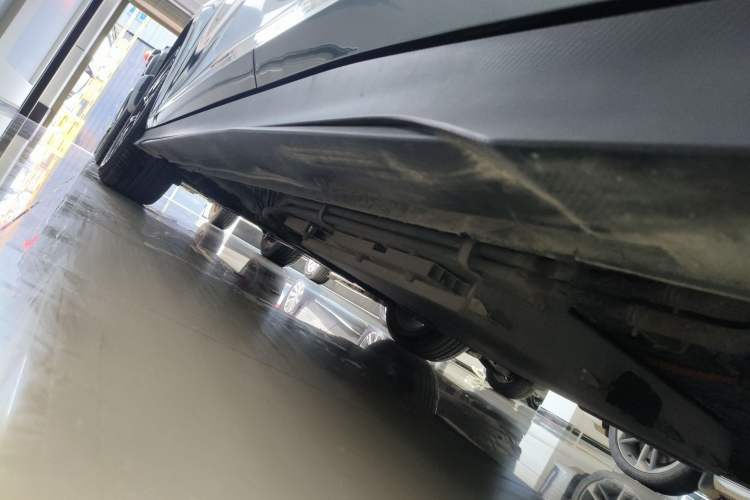 Used CHANGAN NEVO A06 2023 Base Model Left Side Sill