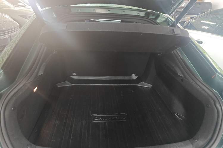 Used CHANGAN NEVO A06 2023 Base Model Trunk