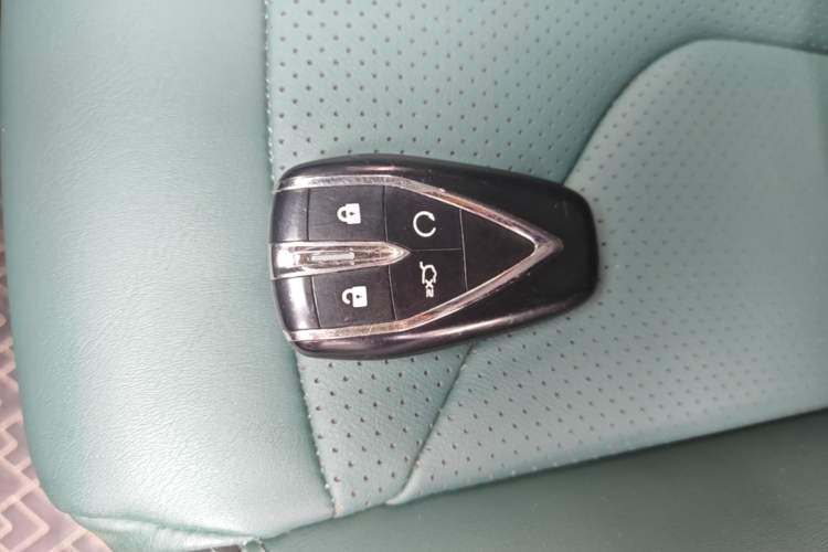 Used CHANGAN NEVO A06 2023 Supreme Model Vehicle Key