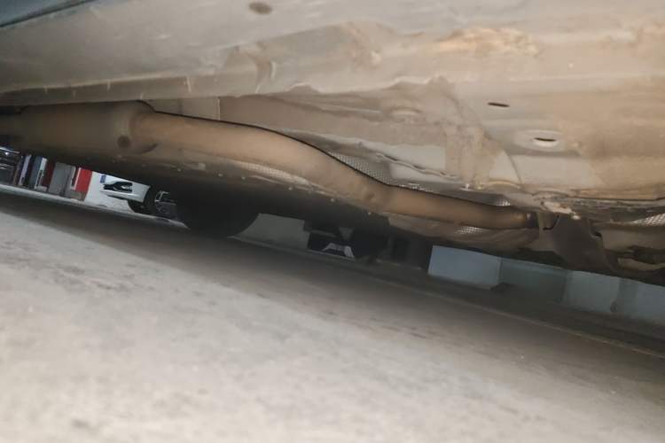 Used CHANGAN NEVO A06  Chassis Front Right