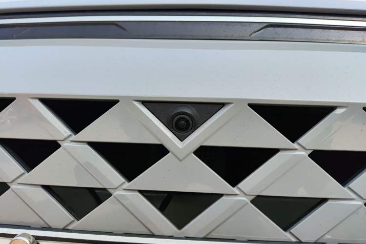 Used CHANGAN NEVO A06 2023 Base Model Exterior 13