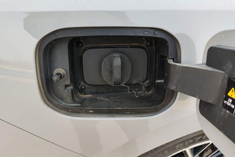 Used CHANGAN NEVO A06 2023 Base Model Exterior 9