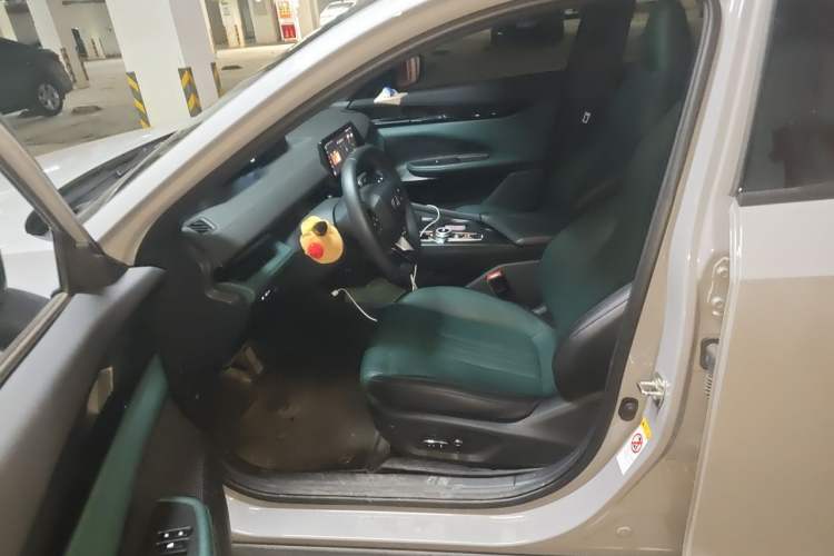 Used CHANGAN NEVO A06  Left Front Seat