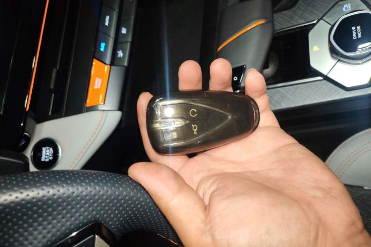 Used CHANGAN NEVO A06 2023 Supreme Model Vehicle Key