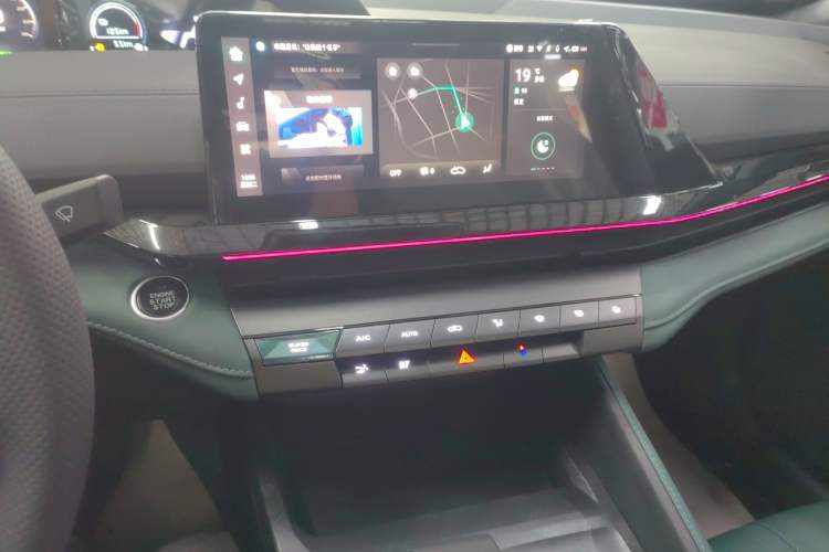 Used CHANGAN NEVO A06 2023 Supreme Model Audio And AC Panel