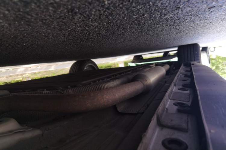 Used CHANGAN NEVO A06 2023 Supreme Model Chassis Front Right