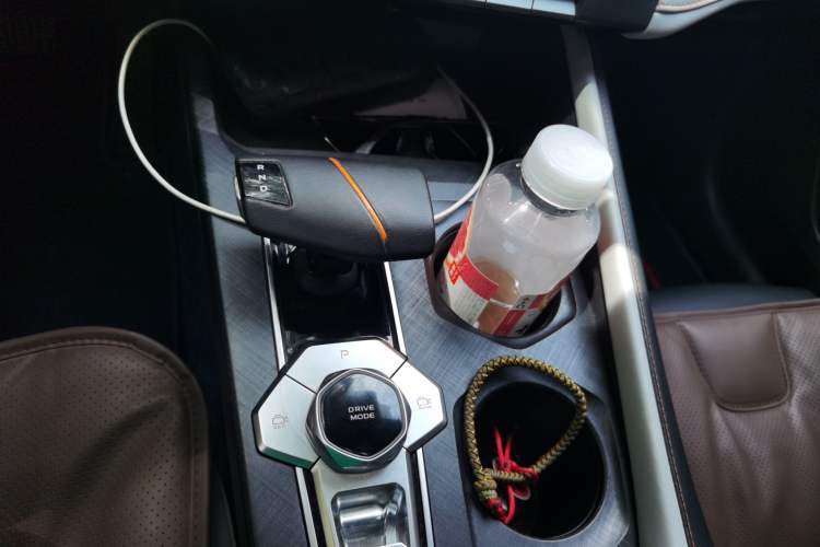 Used CHANGAN NEVO A06 2023 Supreme Model Gear Lever