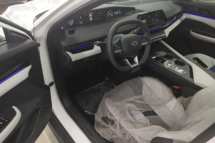 Used CHANGAN NEVO A06 2023 Supreme Model Interior 3