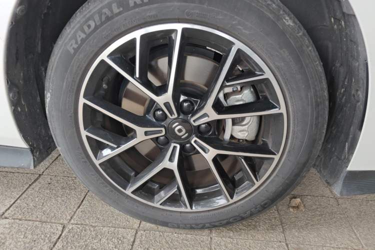 Used CHANGAN NEVO A06 2023 Base Model Right Front Wheel Hub