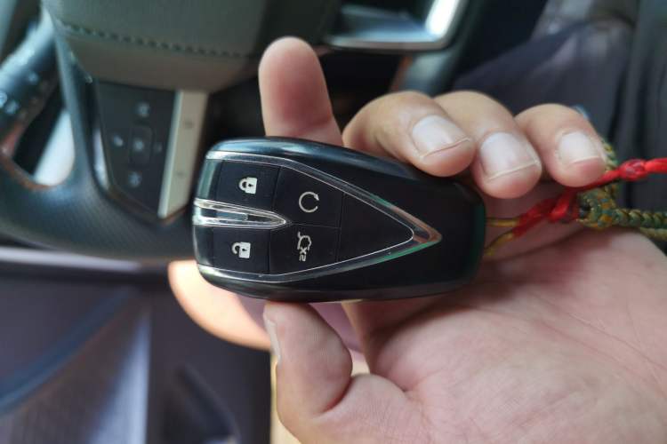 Used CHANGAN NEVO A06 2023 Supreme Model Vehicle Key