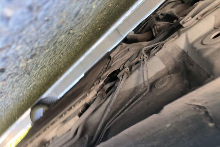 Used CHANGAN NEVO A06  Chassis Front Left