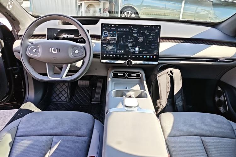 Used CHANGAN NEVO A06 2026 Model 630 Laser Ultra+ Center Console