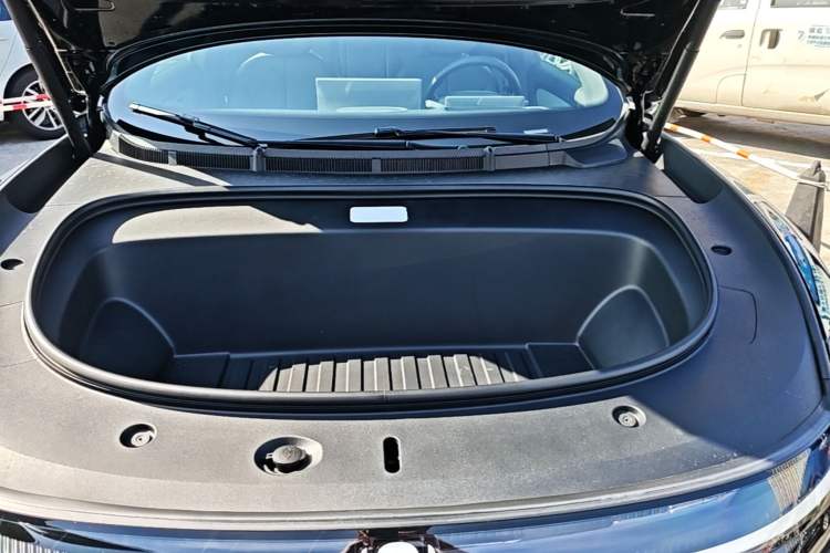 Used CHANGAN NEVO A06 2026 Model 630 Laser Ultra+ Engine Bay