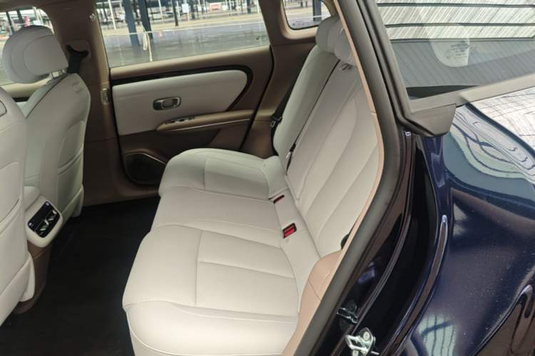 Used CHANGAN NEVO A06 2026 Model 240 Laser Ultra+ Left Rear Seat