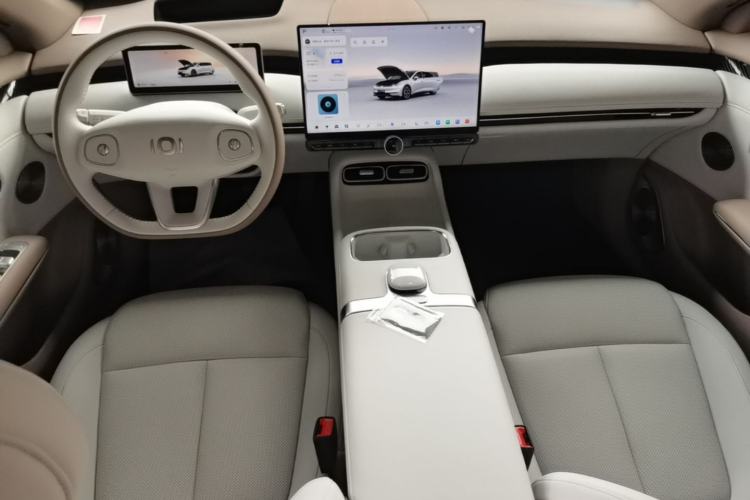 Used CHANGAN NEVO A06 2026 Model 630 Laser Ultra+ Center Console