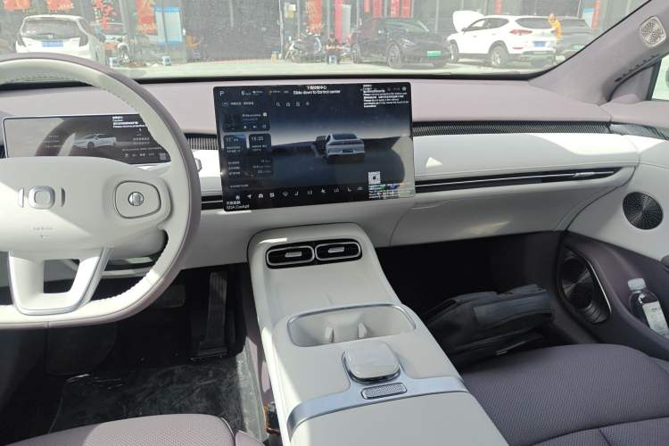 Used CHANGAN NEVO A06 2026 Model 240 Laser Ultra+ Audio And AC Panel