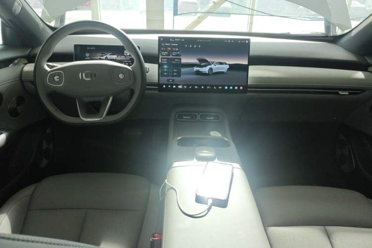 Used CHANGAN NEVO A06 2026 Model 630 Laser Ultra+ Center Console