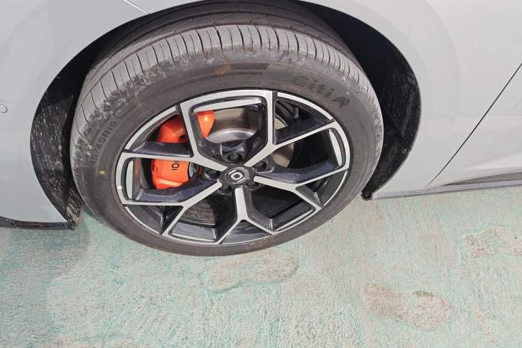Used CHANGAN NEVO A06 2026 Model 240 Laser Ultra+ Exterior 4