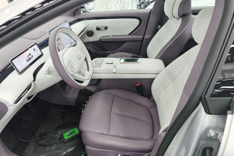Used CHANGAN NEVO A06 2026 Model 240 Laser Ultra+ Left Front Seat