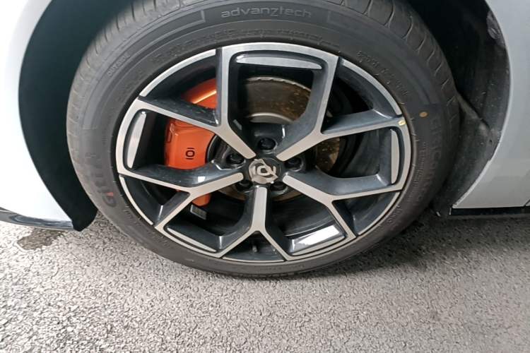 Used CHANGAN NEVO A06 2026 Model 240 Laser Ultra Left Front Wheel Hub