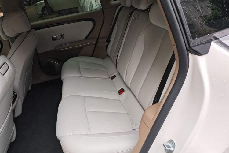 Used CHANGAN NEVO A06 2026 Model 630 Laser Ultra+ Left Rear Seat