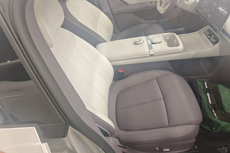 Used CHANGAN NEVO A06 2026 Model 630 Max Right Front Seat