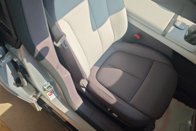 Used CHANGAN NEVO A06 2026 Model 240 Laser Ultra Right Front Seat