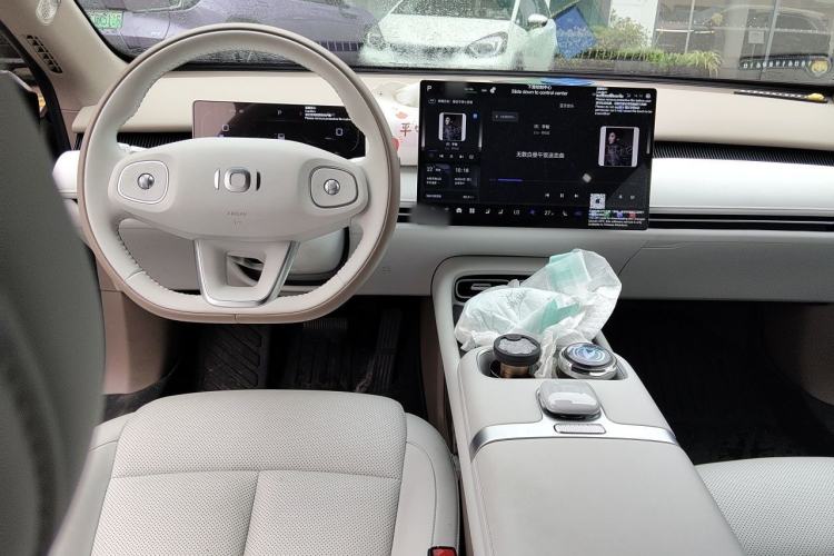 Used CHANGAN NEVO A06 2026 Model 510 Max Center Console
