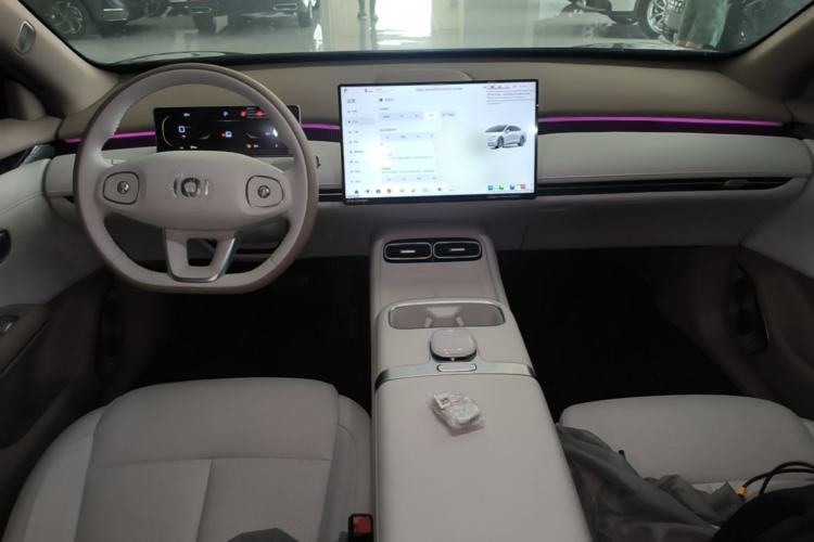 Used CHANGAN NEVO A06 2026 Model 630 Max Center Console