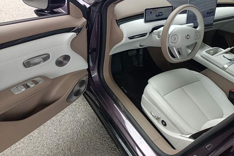Used CHANGAN NEVO A06 2026 Model 630 Laser Ultra+ Driver Seat